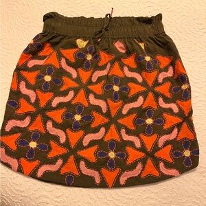 Anthropologie Maeve Embroidered Mini Skirt size Small w/ Pockets Retro style